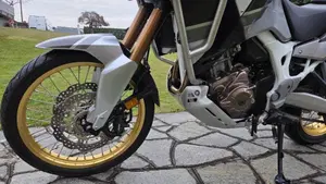 Honda Africa Twin CRF 1000L DCT (2018 - 19)  (6)