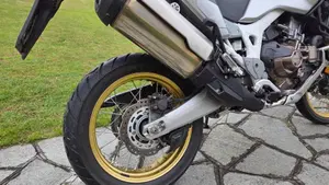 Honda Africa Twin CRF 1000L DCT (2018 - 19)  (12)