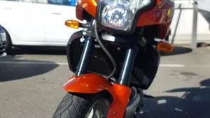 Kawasaki Versys 650 (2006 - 09)  (2)