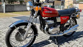 Suzuki GT 380 epoca