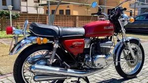 Suzuki   (3)