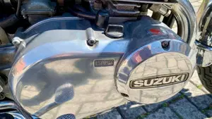 Suzuki   (5)