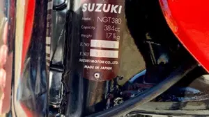 Suzuki   (11)