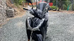 Honda SH 125i (2020 - 23)  (4)