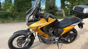 Honda Transalp XL 700 V ABS (2007 - 2013)  (2)