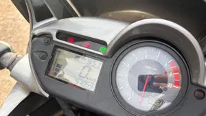 Honda Transalp XL 700 V ABS (2007 - 2013)  (4)