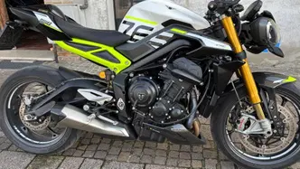 Triumph Street Triple 765 Moto2 Edition (2023 - 24) usata