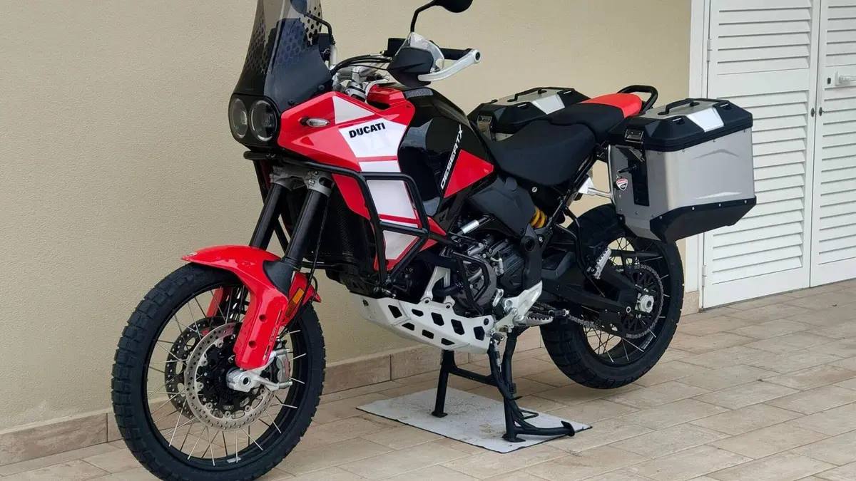 Ducati DesertX Discovery (2025) 