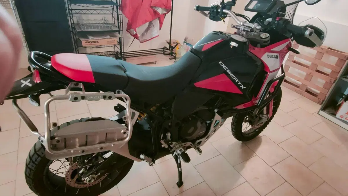 Ducati DesertX Discovery (2025)  (4)