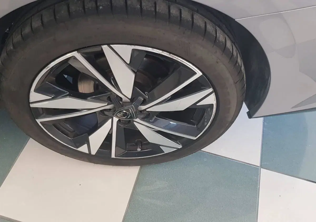 Peugeot 308 SW 1.5 bluehdi GT s&s 130cv eat8 (6)