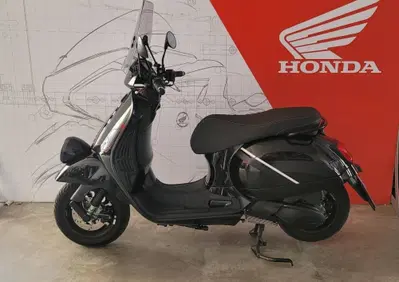 Vespa Sei Giorni 300 Hpe (2021 - 22) - Annuncio 10004600