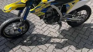 Valenti Racing SM 125 Z (2020 - 22)  (2)