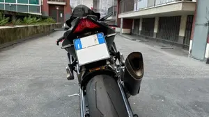 Aprilia RSV4 1100 Factory (2019 - 20)  (5)