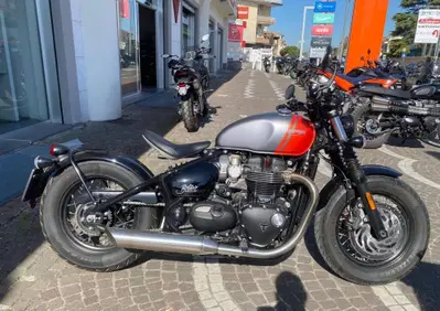 Triumph Bonneville Bobber 1200 (2021 - 25) - Annuncio 10004645