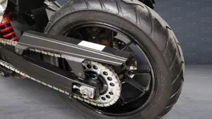 Suzuki V-Strom 1000 (2006 - 16)  (6)