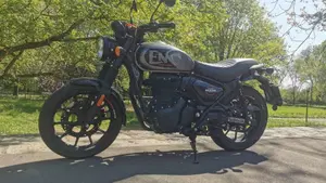 Royal Enfield HNTR 350 (2022 - 26) 