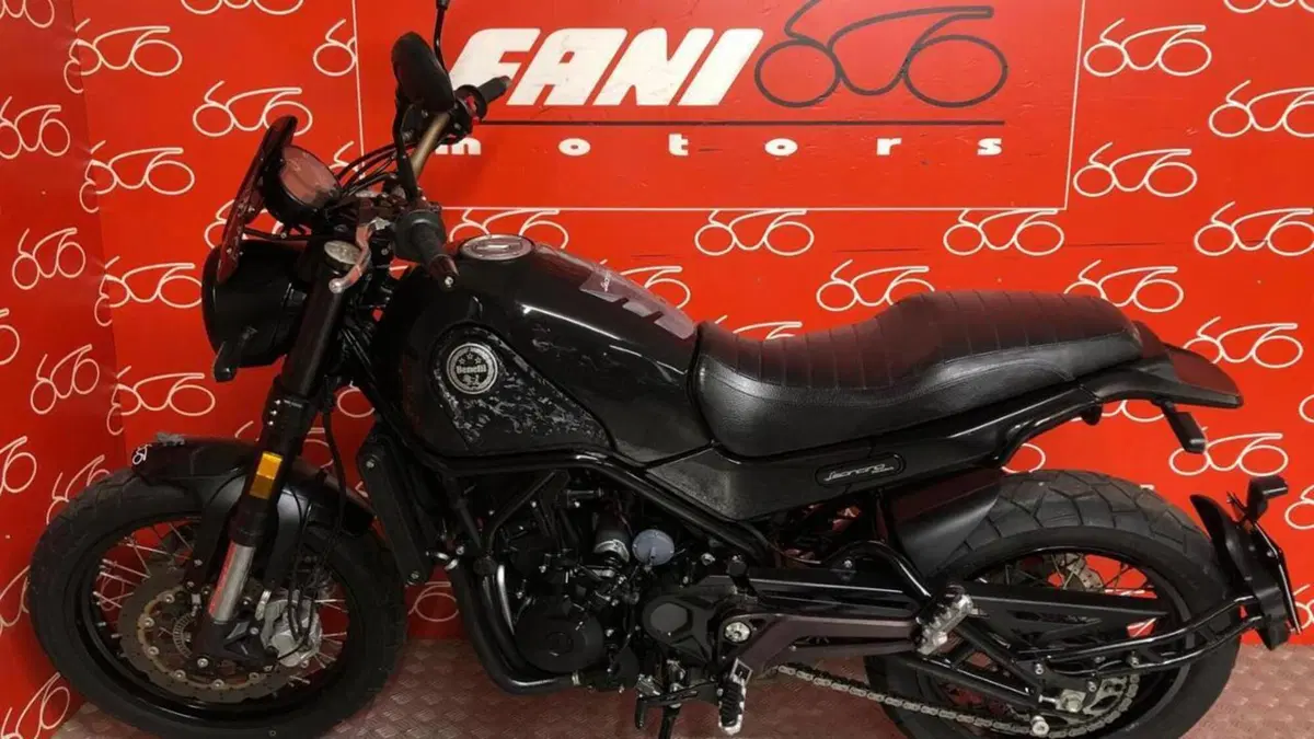 Benelli Leoncino 500 Trail (2021 - 26)  (3)