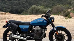 Moto Guzzi   (2)