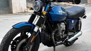 Moto Guzzi   (11)