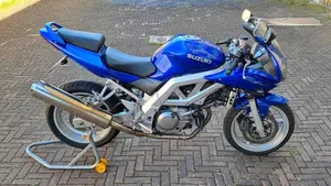 Suzuki SV 650 S (2003 - 06)  (4)
