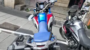 Honda Africa Twin CRF 1000L (2018 - 19)  (6)