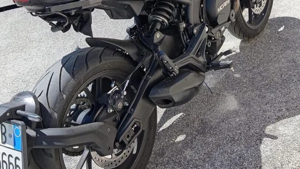 Benelli BN 600 GT (2017 - 18)  (3)