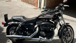 Harley-Davidson 883 R (2006 - 07) - XL 883R  (5)