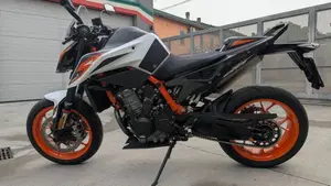 KTM 890 Duke R (2020)  (4)