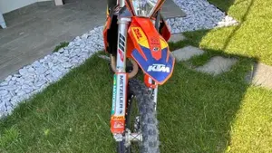 KTM 250 EXC-F (2025)  (4)