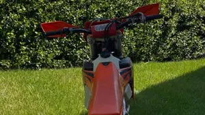 KTM 250 EXC-F (2025)  (6)