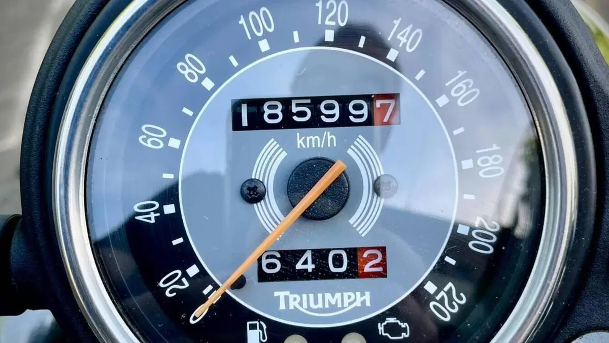Triumph Bonneville (2007 - 16)  (3)