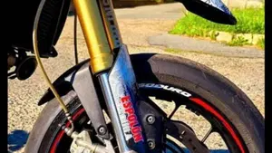 Aprilia Dorsoduro 750 Factory ABS (2010 - 13)  (5)