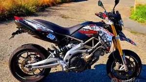 Aprilia Dorsoduro 750 Factory ABS (2010 - 13) 