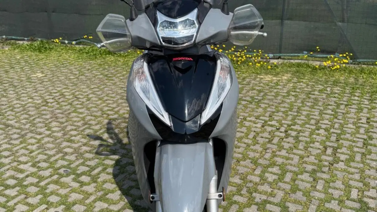 Honda SH 300 i Sport ABS (2018 - 20)  (4)