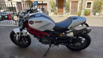 Ducati Monster 796 (2010 - 13) usata