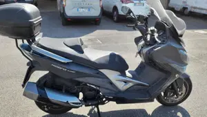 Kymco Xciting 400i (2012 - 17)  (3)