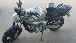 Yamaha FZ6 (2004 - 07)  (4)