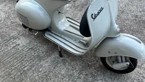 Vespa   (3)