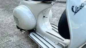Vespa   (9)