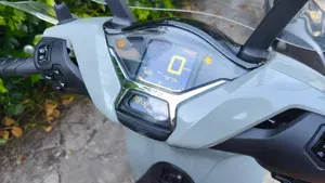 Honda SH 150i (2024 - 25)  (4)