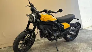 Ducati Scrambler 800 Full Throttle (2017 - 21)  (2)