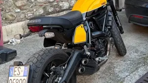 Ducati Scrambler 800 Full Throttle (2017 - 21)  (4)
