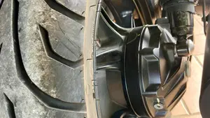 Moto Guzzi V7 Stone Centenario (2021 - 22)  (7)