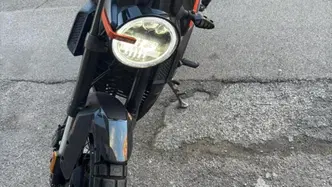 Zontes ZT125-GK (2022 - 25) usata