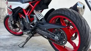 Bmw G 310 R (2021 - 25)  (2)