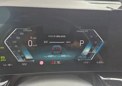 BMW iX1 xdrive 30 X-Line (9)