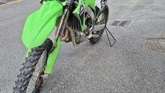 Kawasaki KX450 (2024) usata
