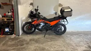 KTM 890 Adventure (2022)  (5)
