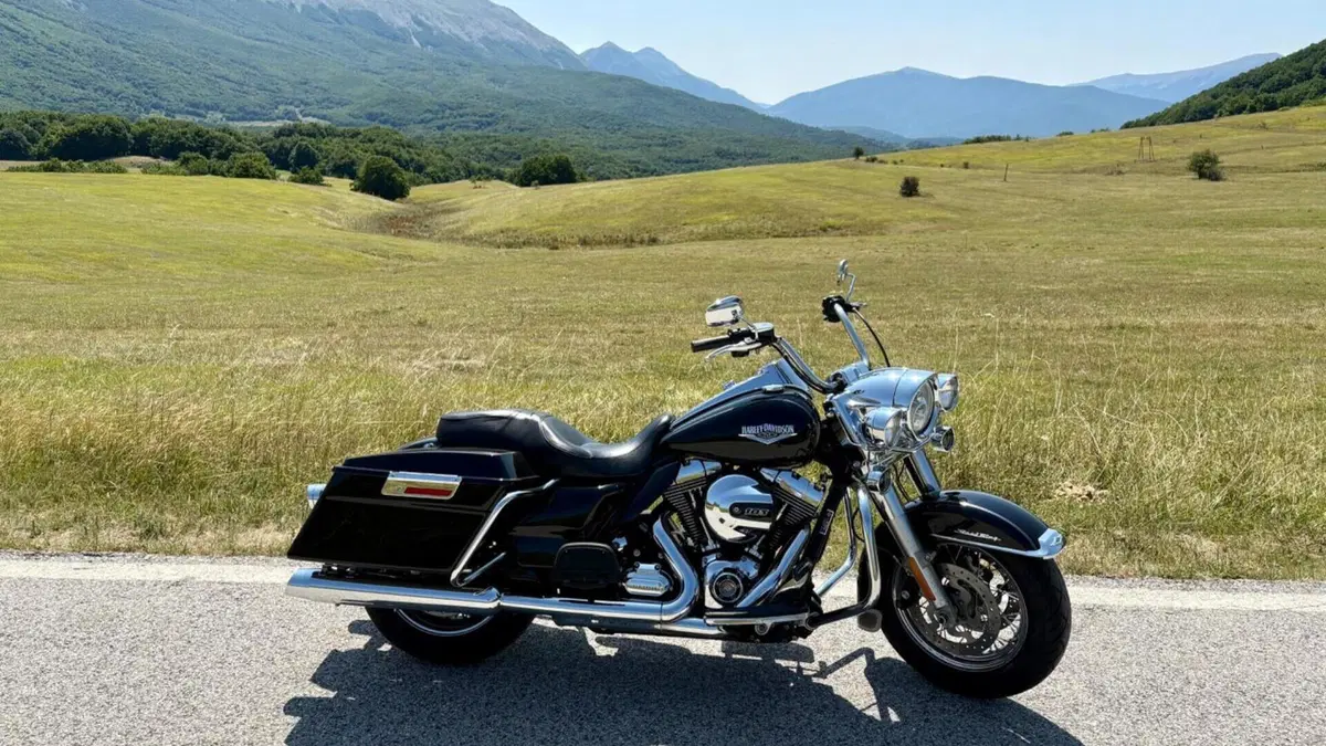 Harley-Davidson 103 Road King Classic (2014 - 16) - FLHRC 