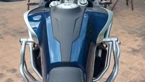 CFMOTO 800MT Touring (2022 - 26)  (2)